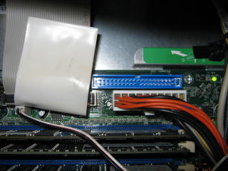 hp Compaq d330ST IDE接続端子