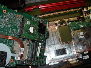 DELL Inspiron N5110 ハードディスク交換 DELL Inspiron N5110 ハードディスク交換