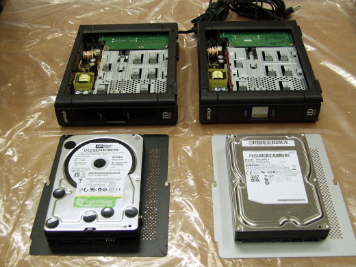 洪水で丸24時間泥水に浸かっていたHDD 洪水で丸24時間泥水に浸かっていたHDD