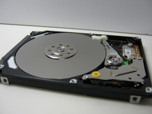 HDD プラッタ盤面も綺麗な状態 HDD プラッタ盤面も綺麗な状態